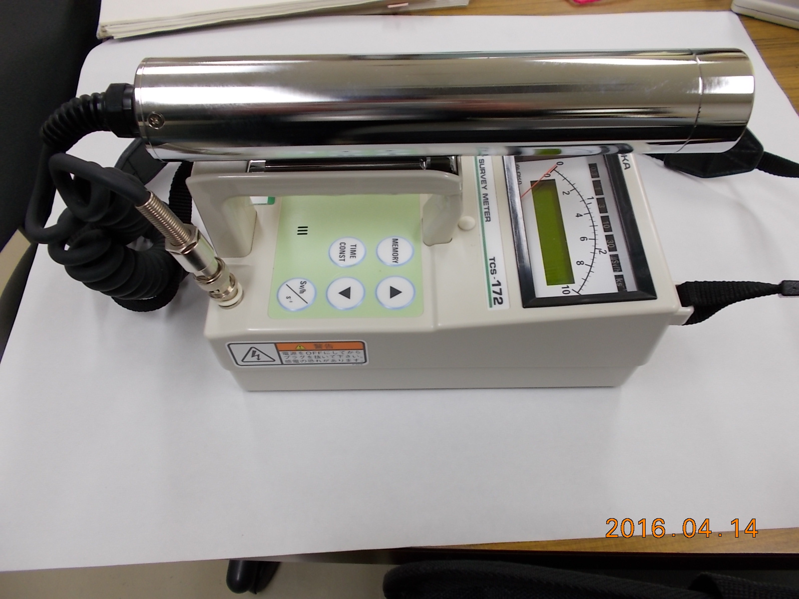 放射線測定器の写真 TCS-172B