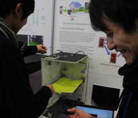 デモンストレーション前の最終調整