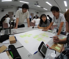 講義風景(アイデア抽出)