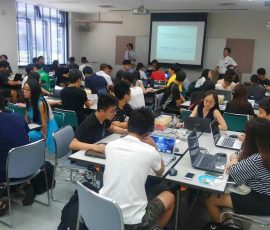 講義風景(ロボット)